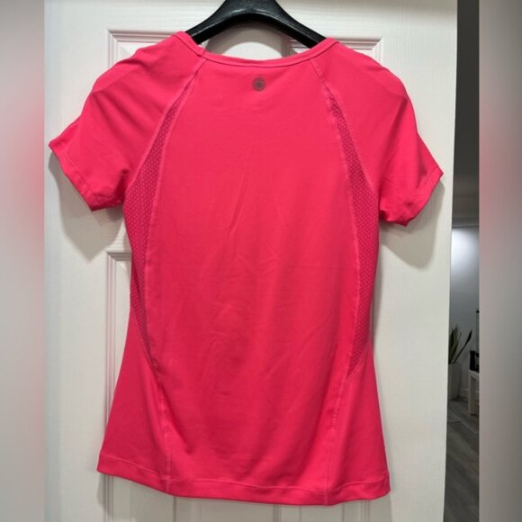 Pure NRG Hot Pink Athletic Tee Lightweight Sporty Size Medium Yoga Gym Core - Picture 2 of 5
